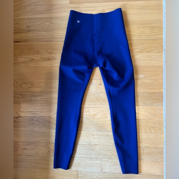 lululemon athletica Glow Up Super High Rise leggings 28” Size 8 Deep Sea Blue - Picture 3 of 9